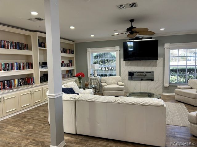 88 W Honey Palm Loop, Beverly Hills, FL 34465