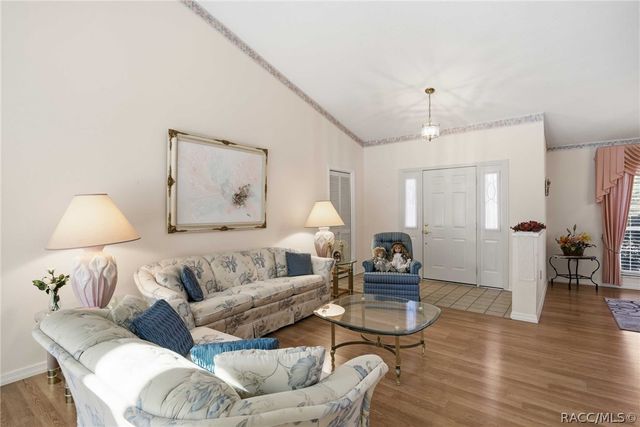 88 W Honey Palm Loop, Beverly Hills, FL 34465