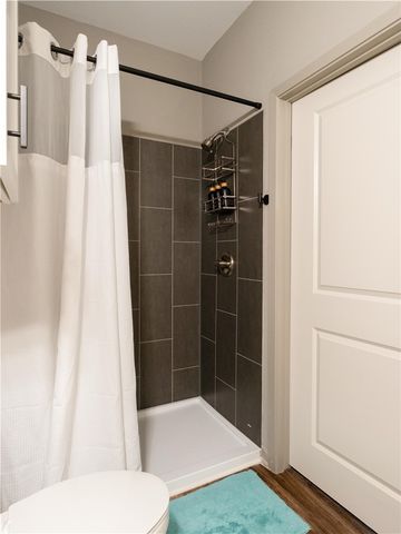 101 West 33rd Street 202, Bryan, TX 77803