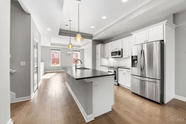 114 Broadway Street, Loveland, OH 45140