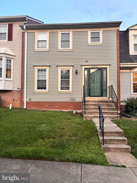2803 KNOLLSIDE LN, Vienna, VA 22180