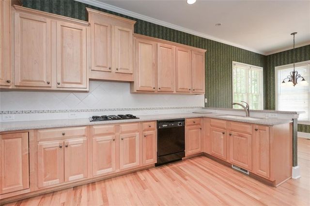 4635 Ivygate Circle SE, Atlanta, GA 30339