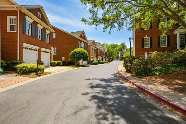 4635 Ivygate Circle SE, Atlanta, GA 30339