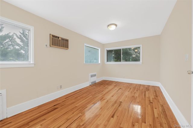 5610 Post Road 2nd Floor, Bronx, NY 10471
