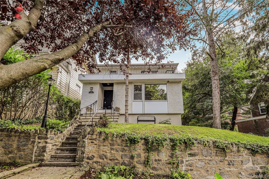 5610 Post Road 2nd Floor, Bronx, NY 10471