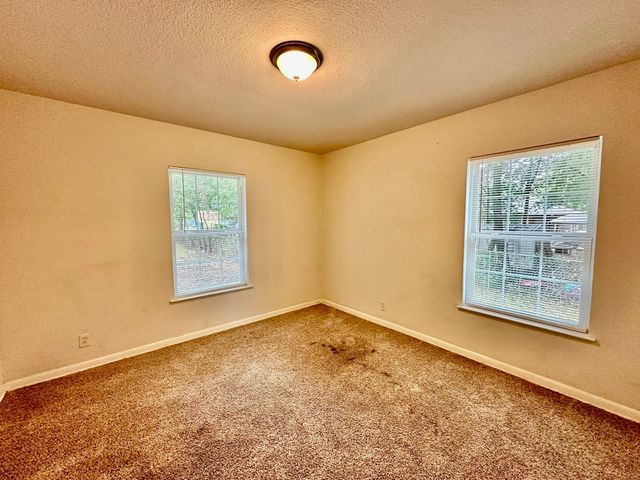 513 N Maple Street, Sherman, TX 75092