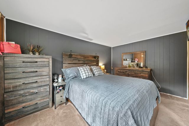 4861 E Higgins Lake Drive, Roscommon, MI 48653