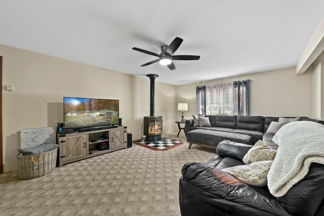 4861 E Higgins Lake Drive, Roscommon, MI 48653