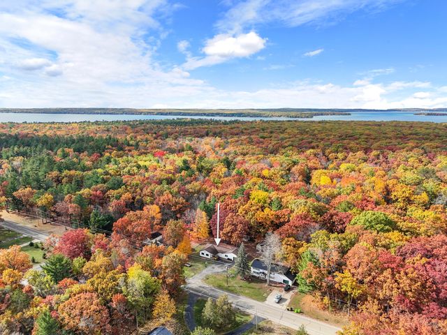 4861 E Higgins Lake Drive, Roscommon, MI 48653