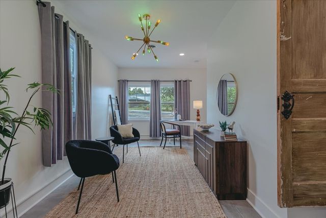 930 Crescent Hill Rd, Nashville, TN 37206