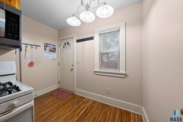 405 N Van Eps Ave Avenue, Sioux Falls, SD 57103