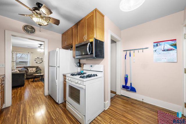 405 N Van Eps Ave Avenue, Sioux Falls, SD 57103