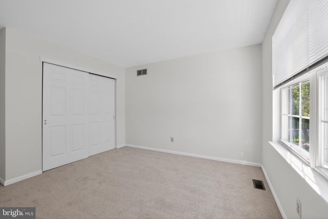 1150 OXFORD CIR, Lansdale, PA 19446