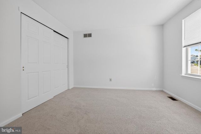 1150 OXFORD CIR, Lansdale, PA 19446