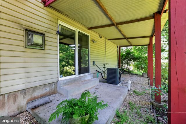 1150 OXFORD CIR, Lansdale, PA 19446