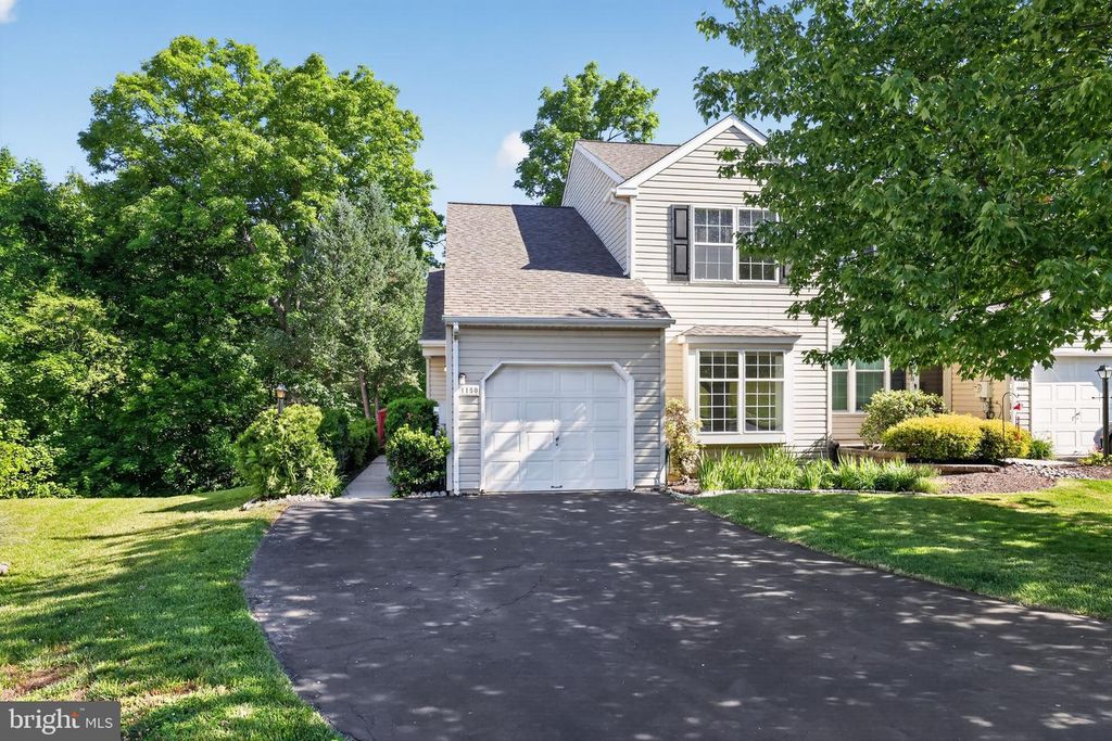 1150 OXFORD CIR, Lansdale, PA 19446
