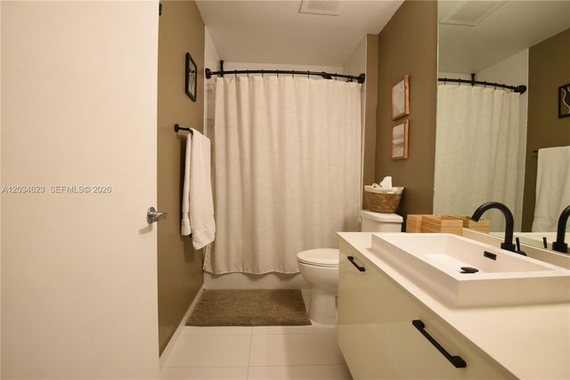 151 SE 1st Street 1907, Miami, FL 33131