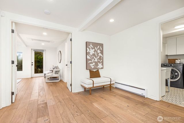 11753 Lakeside Avenue NE, Seattle, WA 98125