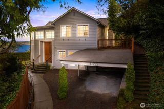 11753 Lakeside Avenue NE, Seattle, WA 98125