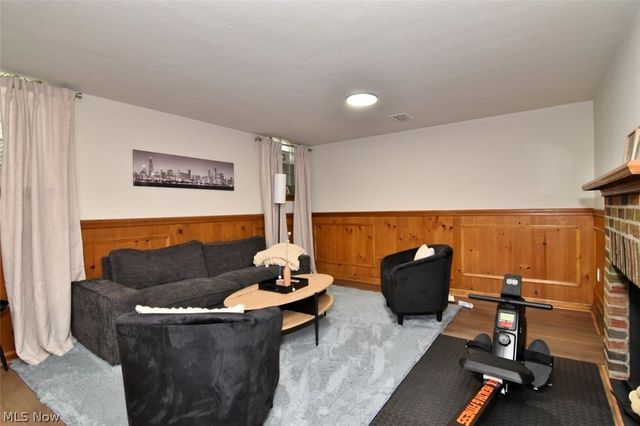 3677 Stoer Road, Shaker Heights, OH 44122