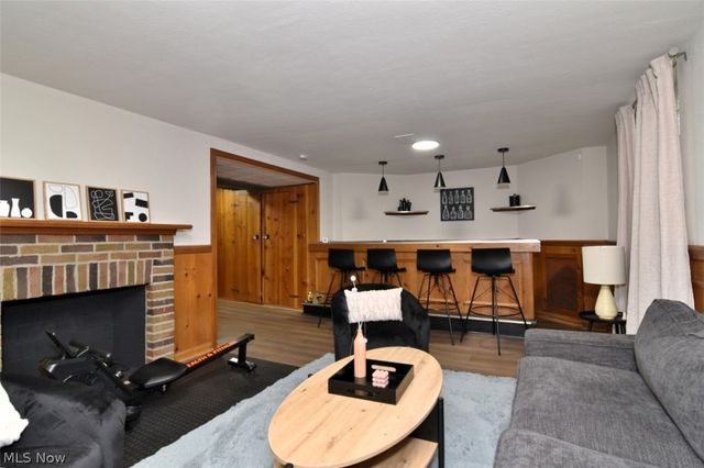 3677 Stoer Road, Shaker Heights, OH 44122