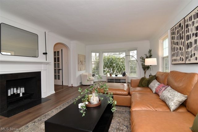 3677 Stoer Road, Shaker Heights, OH 44122