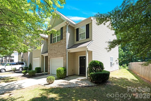 7723 Abigail Glen Drive, Charlotte, NC 28212