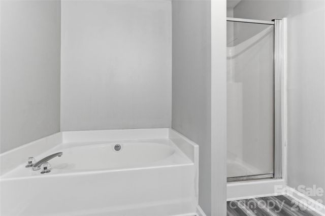 7723 Abigail Glen Drive, Charlotte, NC 28212