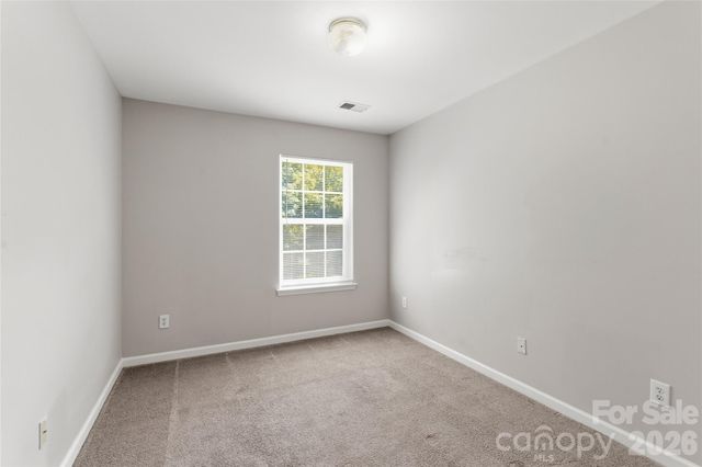 7723 Abigail Glen Drive, Charlotte, NC 28212