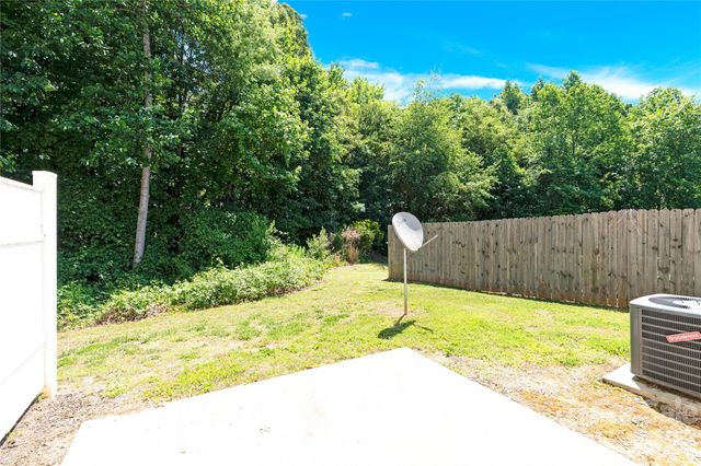 7723 Abigail Glen Drive, Charlotte, NC 28212
