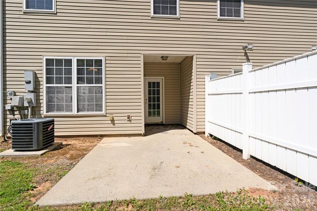 7723 Abigail Glen Drive, Charlotte, NC 28212