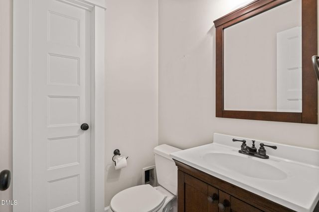 15 Abbey Road, Chapel Hill, NC 27516