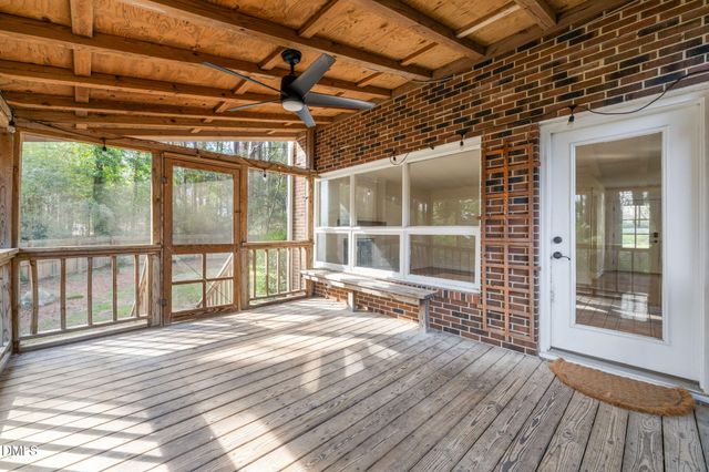15 Abbey Road, Chapel Hill, NC 27516