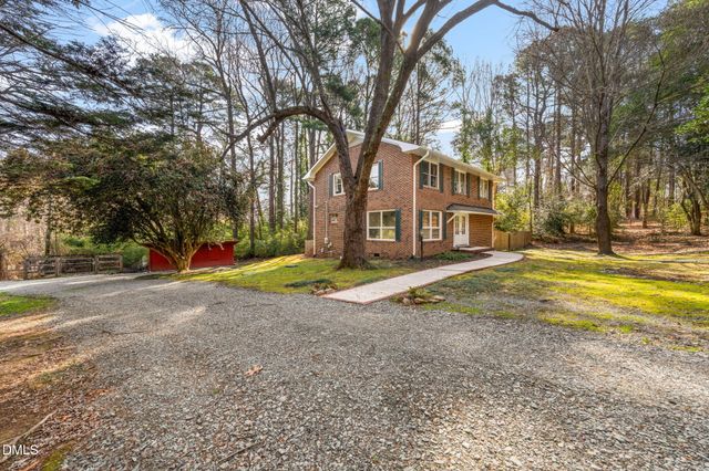 15 Abbey Road, Chapel Hill, NC 27516