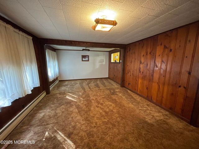 351 Chandler Road, Jackson, NJ 08527