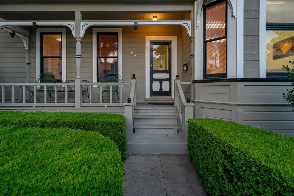 Image 18 of property listing at 142 N Central Avenue, Campbell, CA 95008