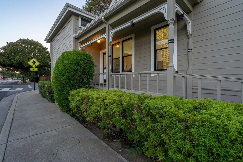 Image 19 of property listing at 142 N Central Avenue, Campbell, CA 95008