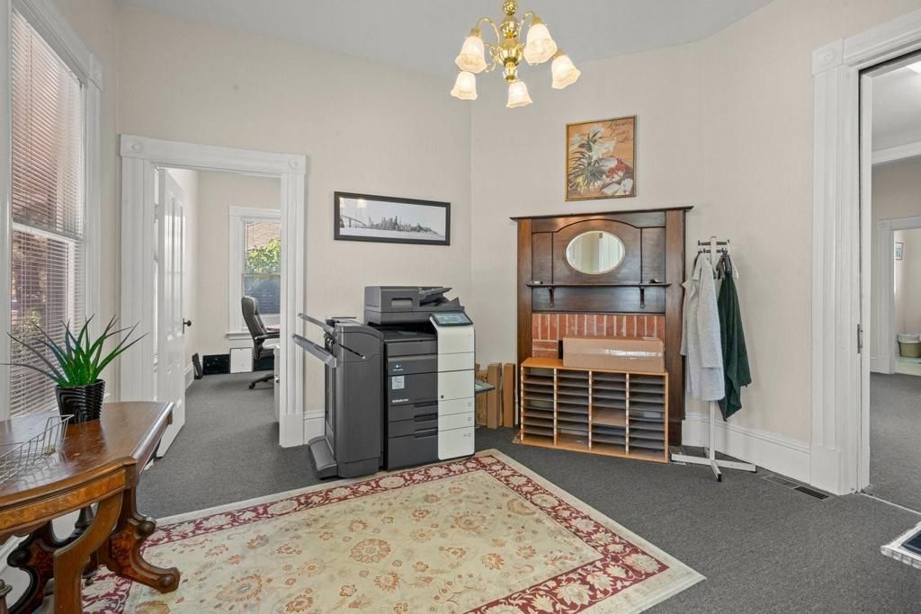 Image 31 of property listing at 142 N Central Avenue, Campbell, CA 95008