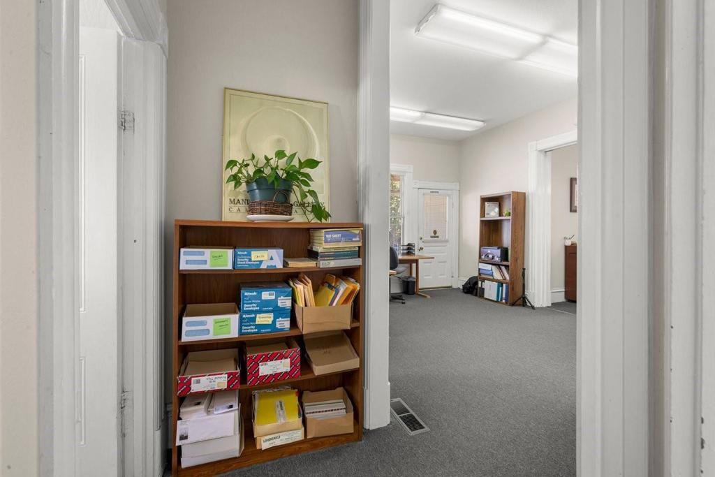 Image 42 of property listing at 142 N Central Avenue, Campbell, CA 95008