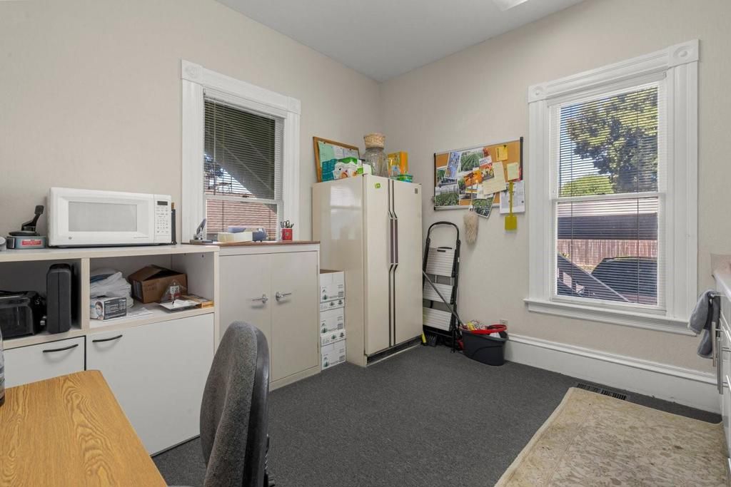 Image 44 of property listing at 142 N Central Avenue, Campbell, CA 95008