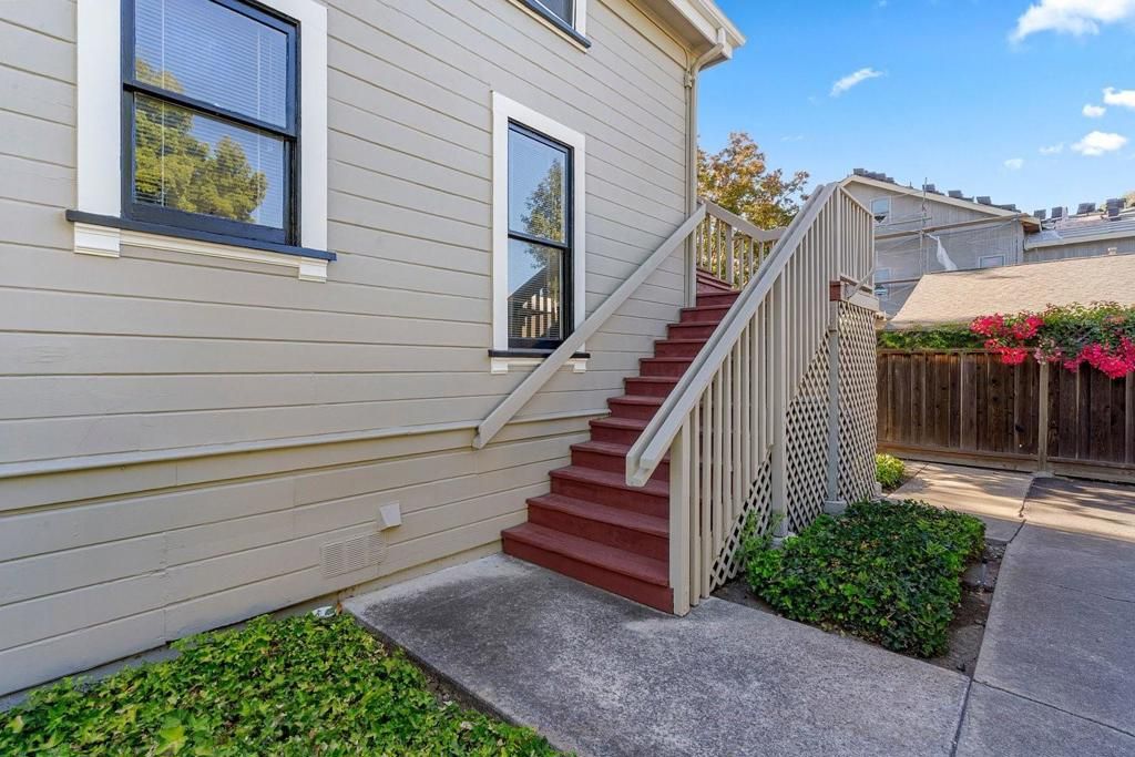 Image 52 of property listing at 142 N Central Avenue, Campbell, CA 95008