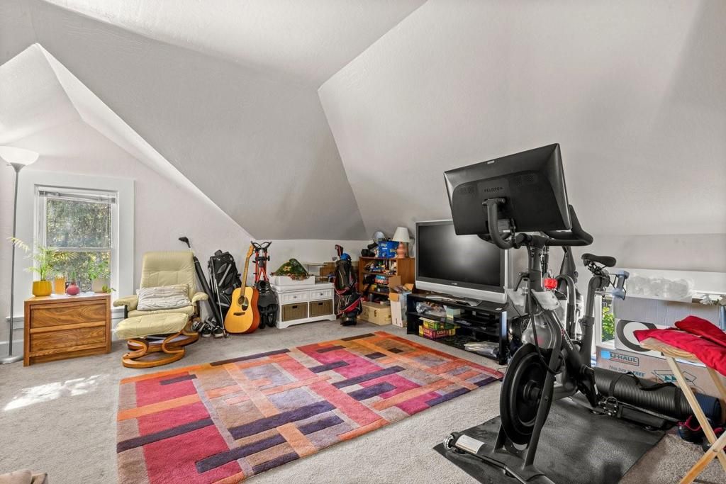 Image 56 of property listing at 142 N Central Avenue, Campbell, CA 95008