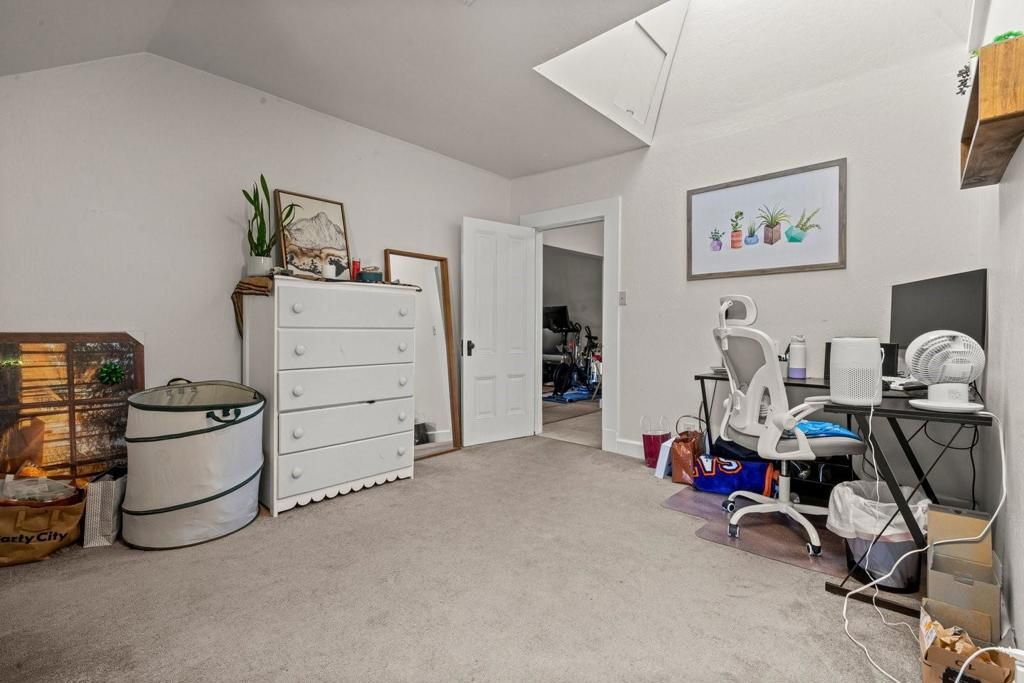 Image 62 of property listing at 142 N Central Avenue, Campbell, CA 95008