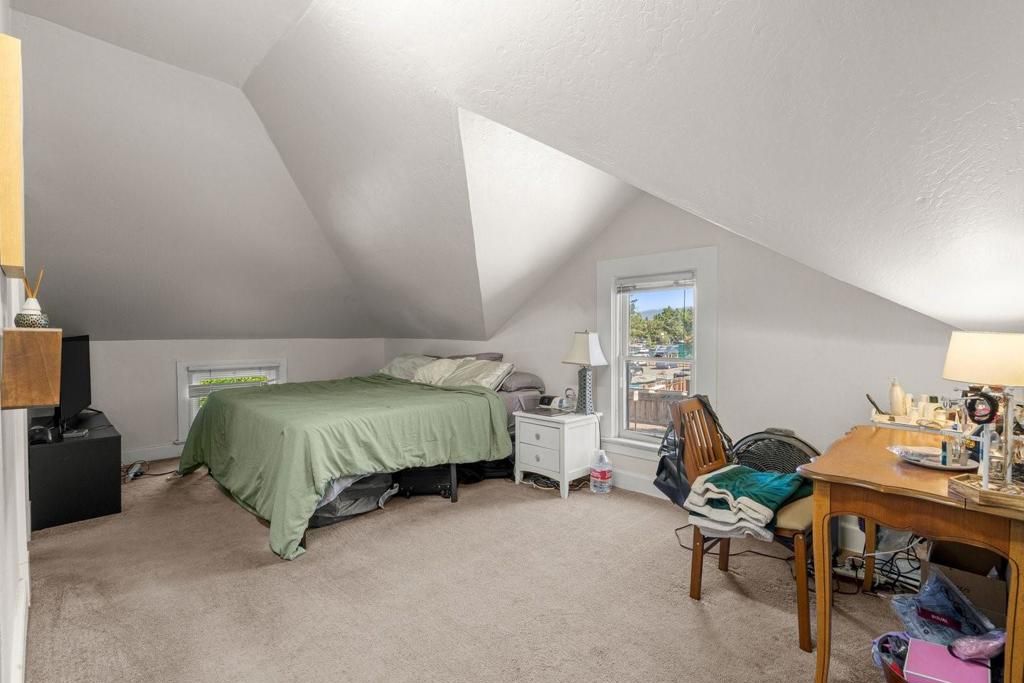 Image 63 of property listing at 142 N Central Avenue, Campbell, CA 95008