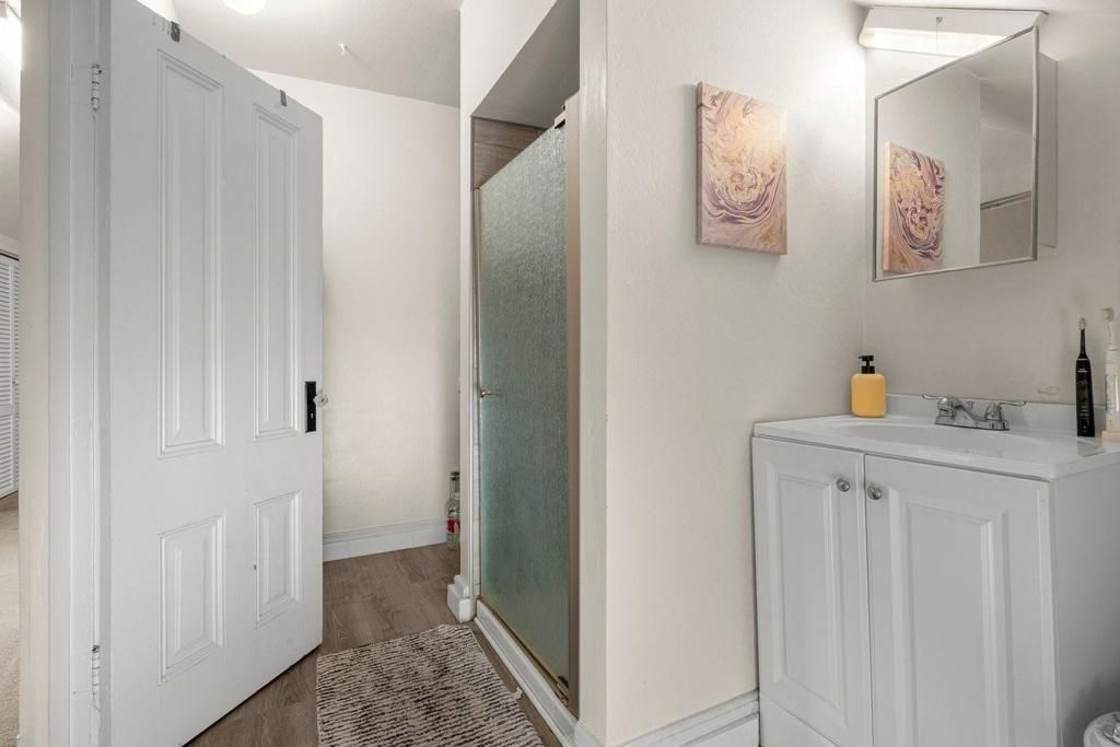 Image 69 of property listing at 142 N Central Avenue, Campbell, CA 95008