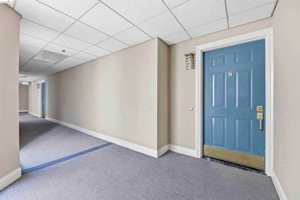 Image 37 of property listing at 535 Pierce 5203, Albany, CA 94706