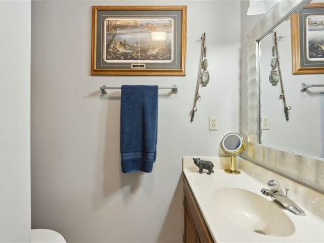 31990 S 624 Place 48, Grove, OK 74344