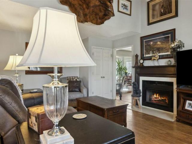 31990 S 624 Place 48, Grove, OK 74344