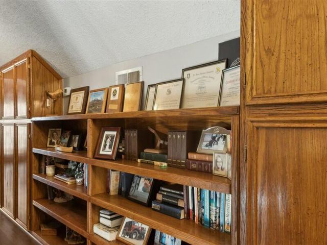 31990 S 624 Place 48, Grove, OK 74344