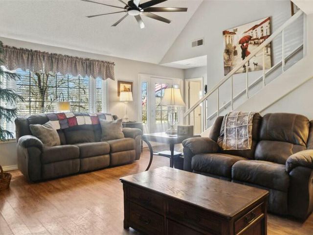 31990 S 624 Place 48, Grove, OK 74344